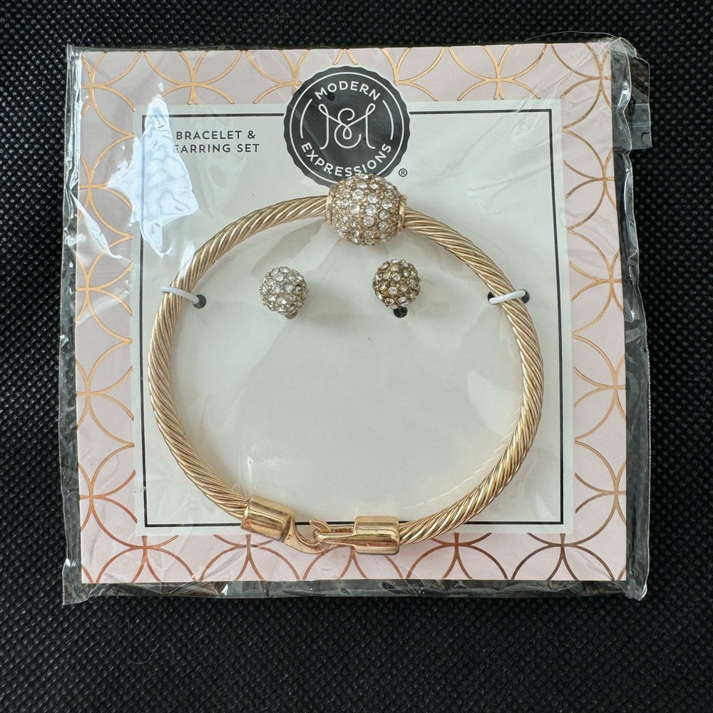 Bracelet Earring set